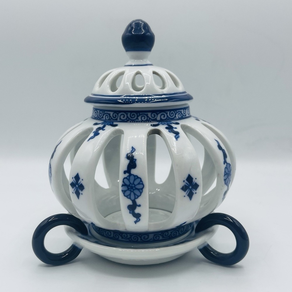 Vintage Bombay Hand painted Porcelain Votive Candle Holder Reticulated‎ Pierced